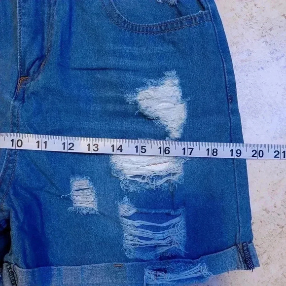 No Brand distressed Jean shorts assumed size small - Picture 6 of 6